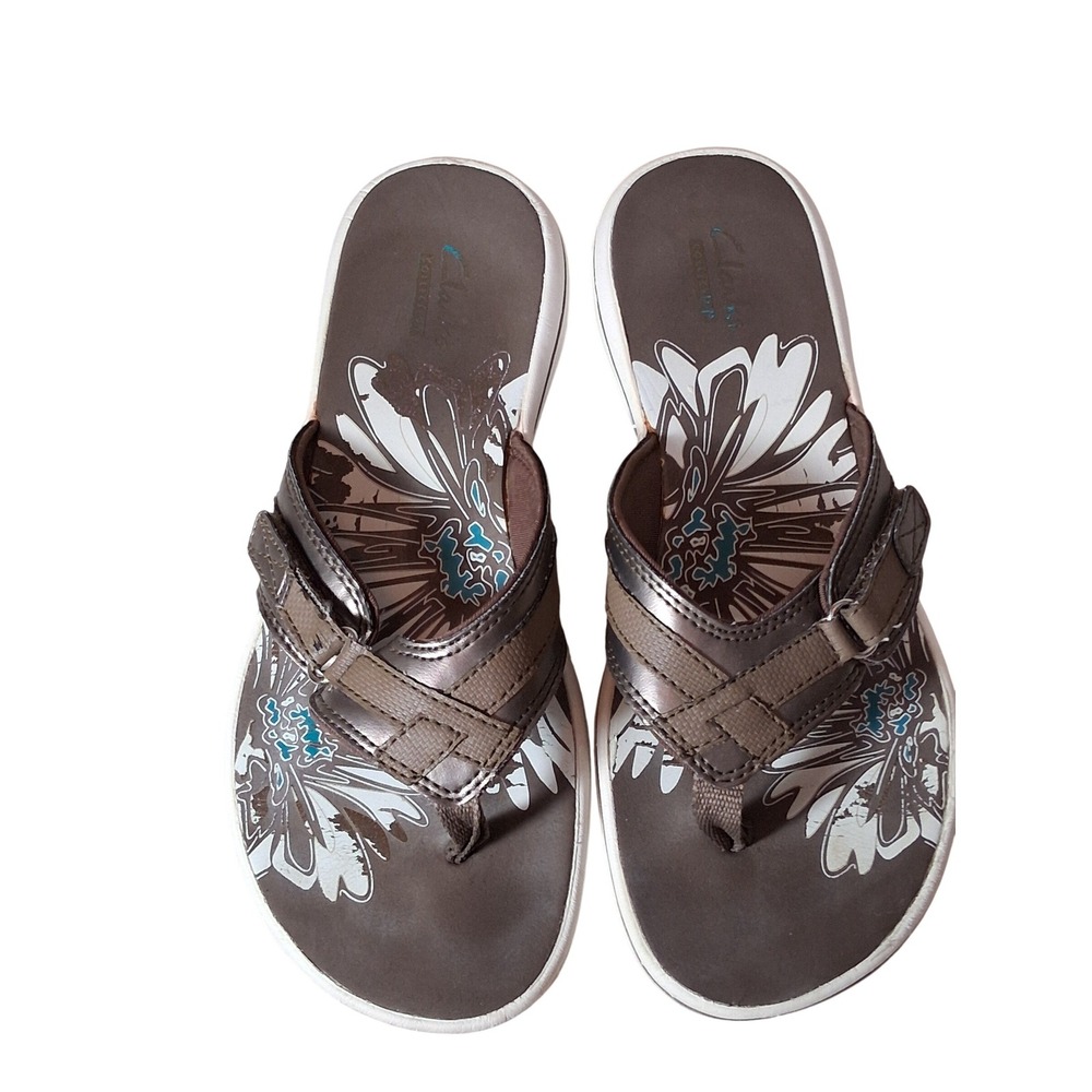 Clarks Collection Women Brown Floral Flip Flop Sandals Metallic Adjust  Strap 7‎
